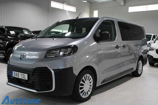 Toyota Proace Verso 2.0 D-4D 9-Sits,Cockpit,Värmare,360°,CarPlay, 177hk - 2024