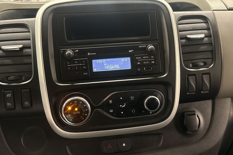 Nissan NV300 bild 12