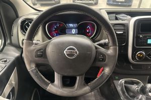 Nissan NV300 bild 9