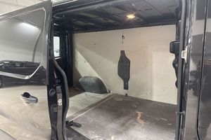 Nissan NV300 bild 17