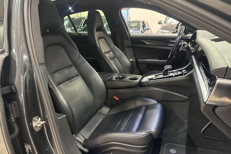 Porsche Panamera bild 22