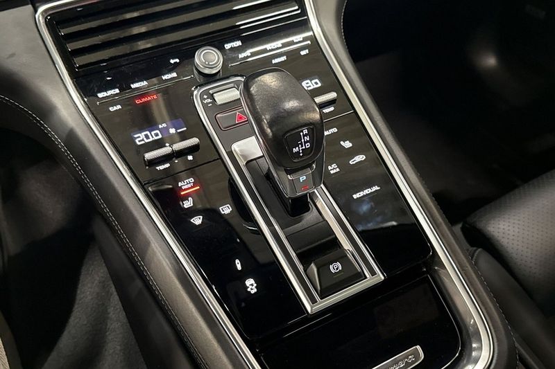 Porsche Panamera bild 15