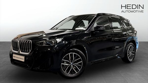 BMW X1 sDrive18i M Sport rattvärme Drag H/K - 2026