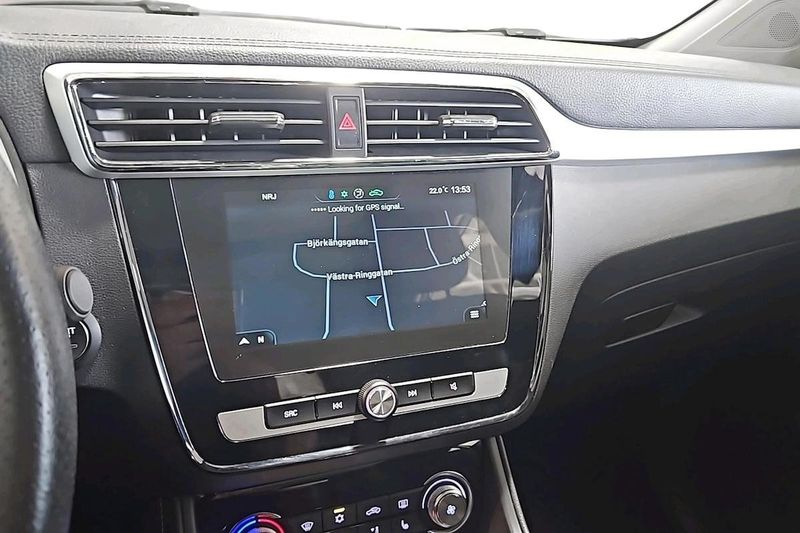 MG ZS EV bild 12
