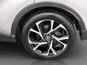 Toyota C-HR bild 26