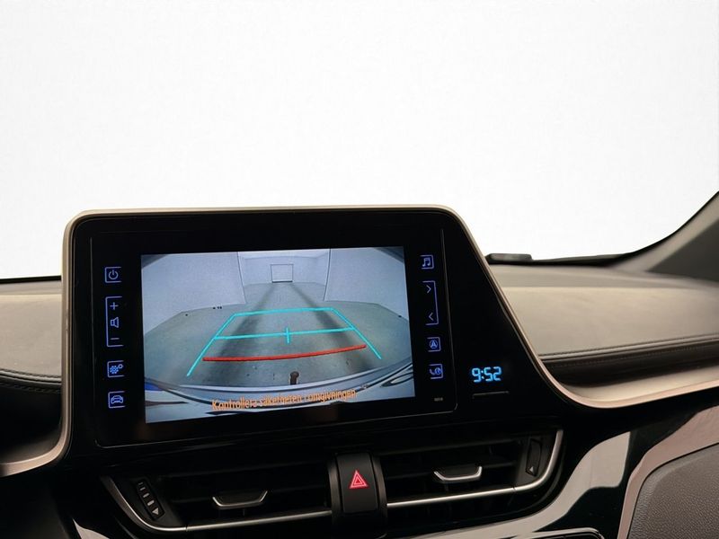 Toyota C-HR bild 24