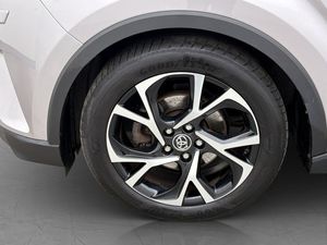 Toyota C-HR bild 25