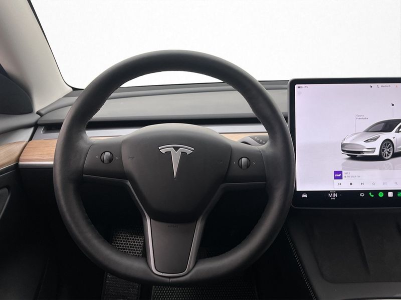 Tesla Model 3 bild 16