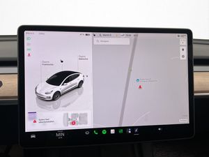 Tesla Model 3 bild 24