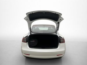 Tesla Model 3 bild 10