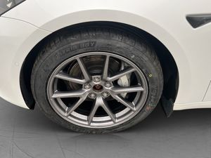 Tesla Model 3 bild 26
