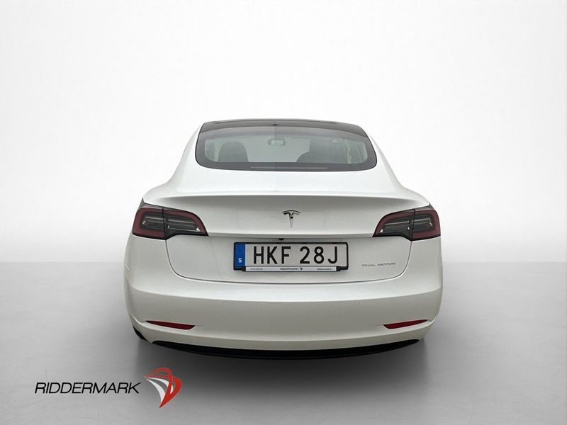 Tesla Model 3 bild 8