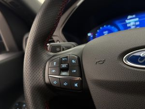Ford Kuga bild 16