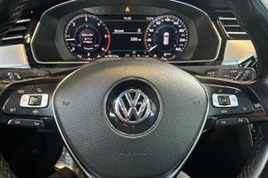 Volkswagen Passat bild 15