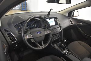 Ford Focus bild 7
