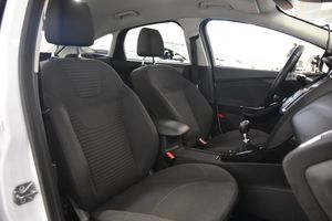 Ford Focus bild 8