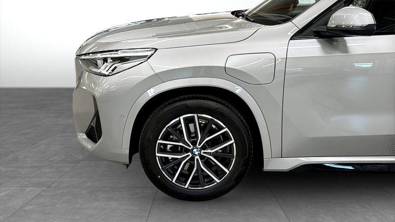 BMW X1 bild 9