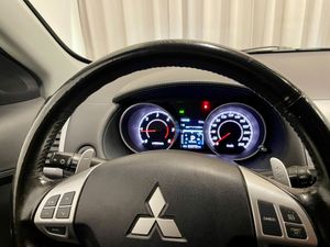 Mitsubishi Outlander bild 7