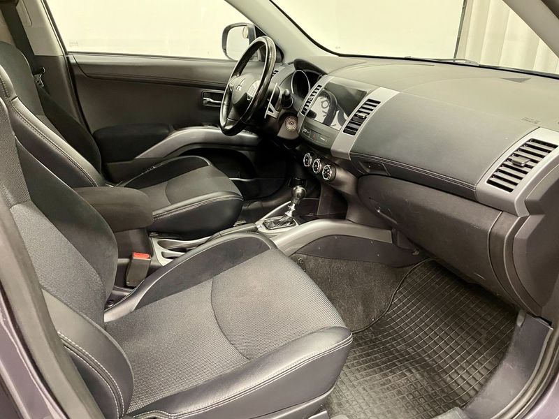 Mitsubishi Outlander bild 16