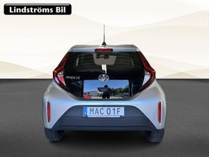 Toyota Aygo X bild 8