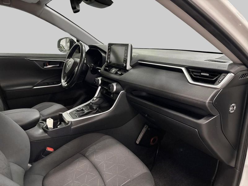 Toyota RAV4 bild 10