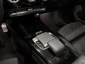 Mercedes CLA200 bild 17