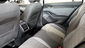 Skoda Superb bild 12