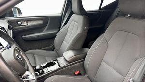 Volvo XC40 bild 8