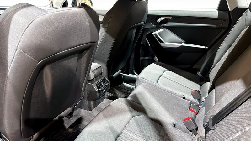Audi Q3 bild 11