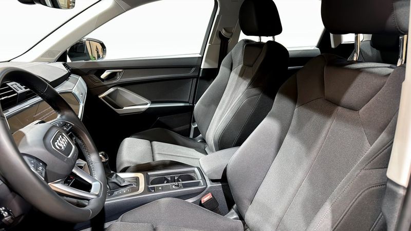 Audi Q3 bild 8