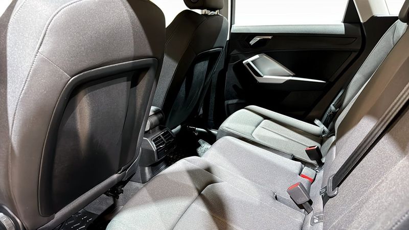 Audi Q3 bild 11