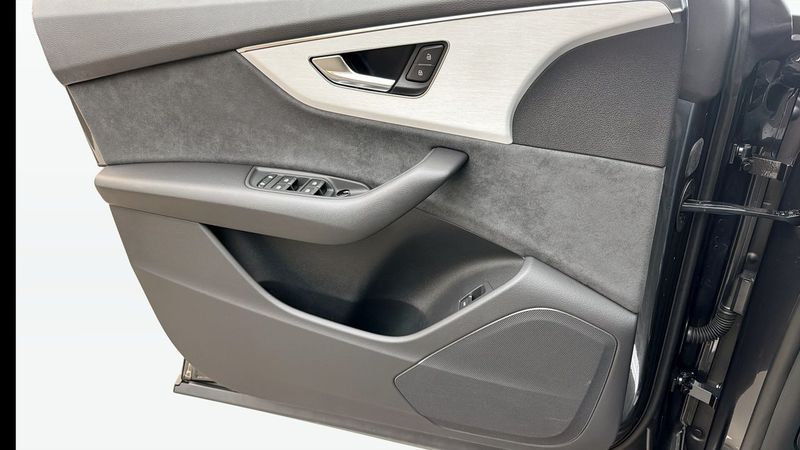 Audi Q8 bild 15