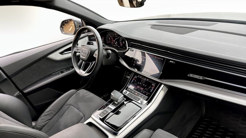 Audi Q8 bild 11