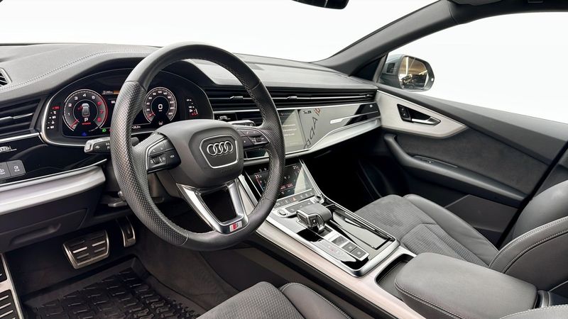Audi Q8 bild 7