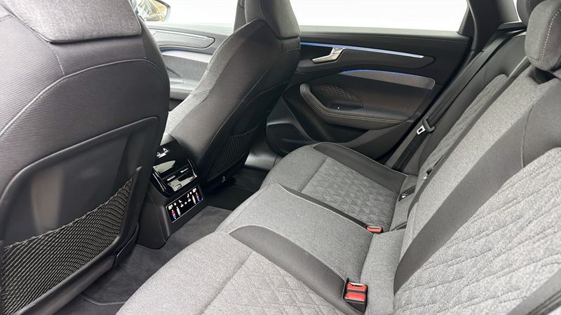 Audi A6 bild 12