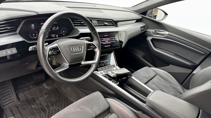 Audi Q8 e-tron bild 7
