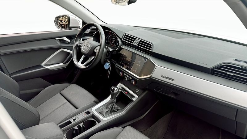 Audi Q3 bild 11