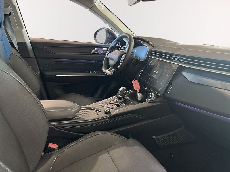 Lynk & Co 01 bild 14