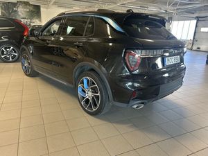 Lynk & Co 01 bild 8