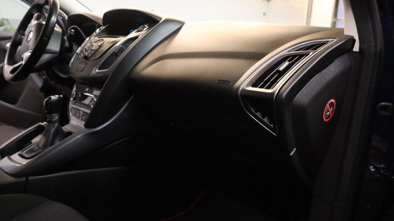 Ford Focus bild 12