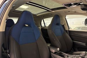 Lynk & Co 01 bild 26