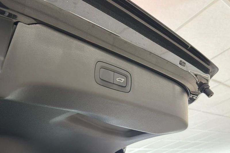 Lynk & Co 01 bild 26
