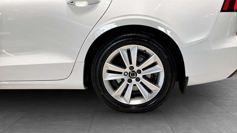 Volvo V60 bild 6