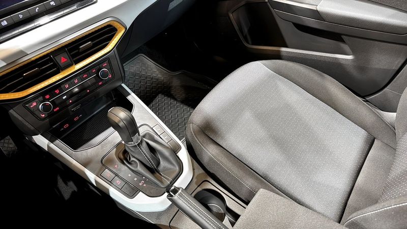 Seat Arona bild 15