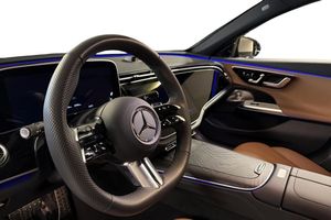 Mercedes E300 bild 8