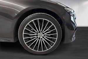Mercedes E300 bild 6