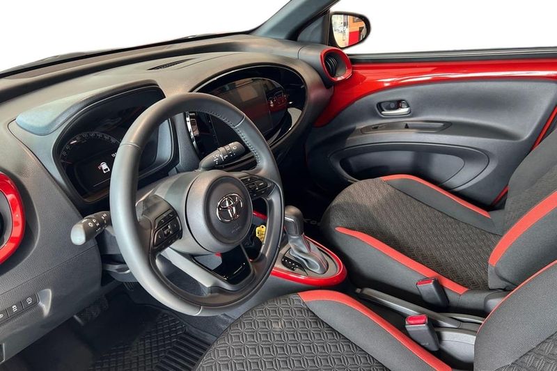 Toyota Aygo X bild 14