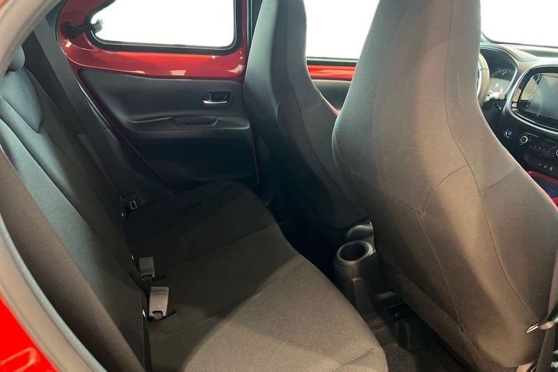 Toyota Aygo X bild 9