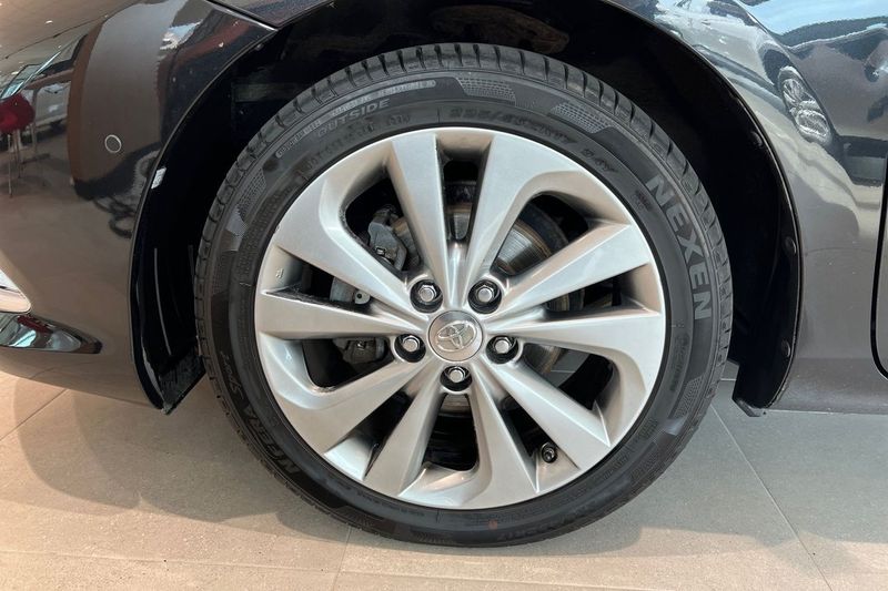 Toyota Auris bild 18