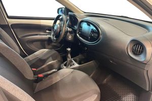 Toyota Aygo X bild 7